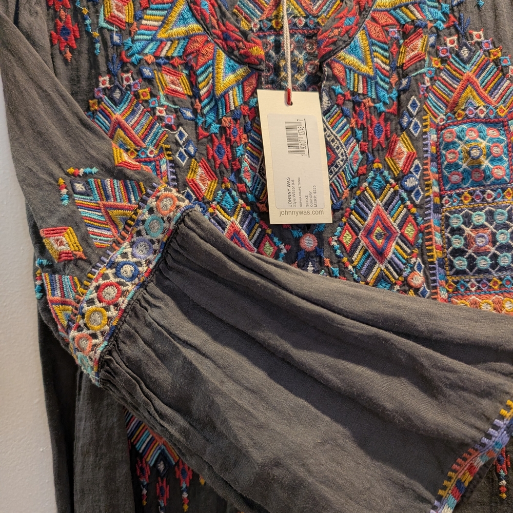 Colorful Embroidered Top - Picture 7 of 9